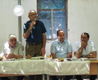 Oğuz rayon yeddilik Uşaq Musiqi Məktəbinin direktoru Nadir Babirov Ulu Öndər Heydər Əliyevin siyasi kursuna daim sadiqdir